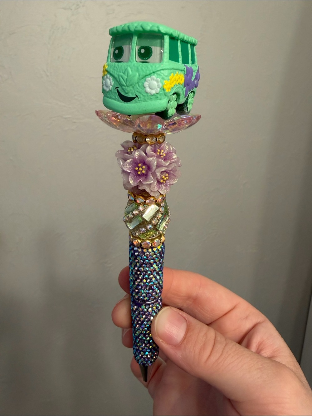 Disney Cars Filmore Beaded Pen Handcrafted Doorables